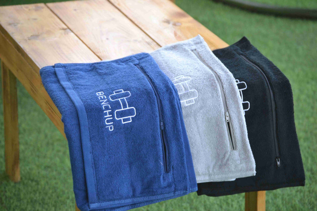 BenchUp Cotton Gym Towel with Zipper Pocket